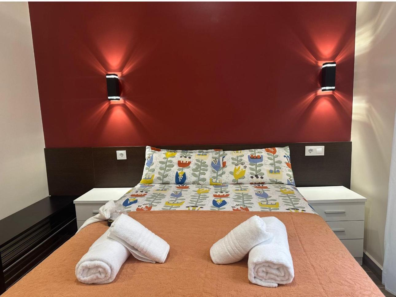 Hostal “ Infantas” Μαδρίτη Εξωτερικό φωτογραφία