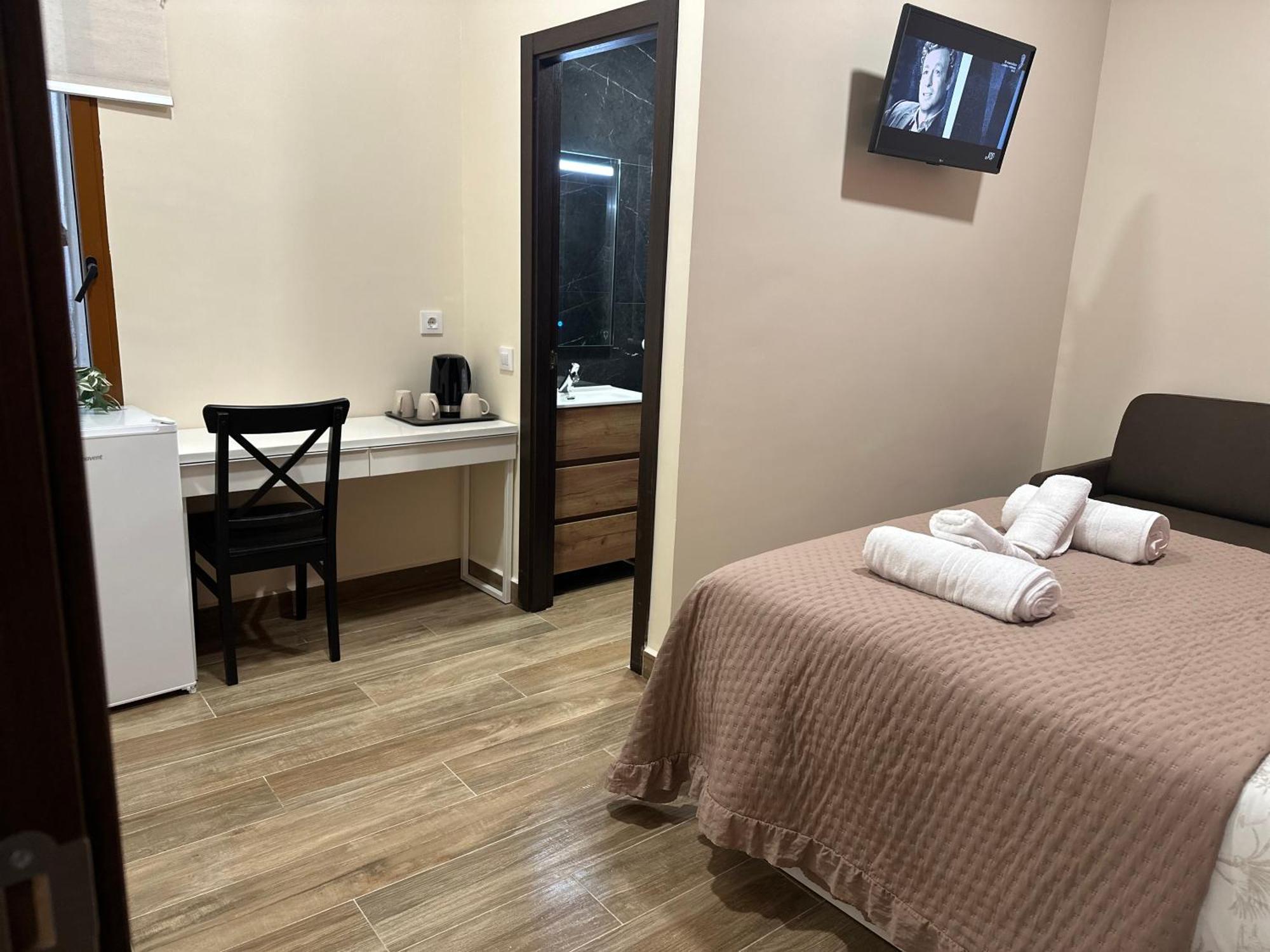 Hostal “ Infantas” Μαδρίτη Εξωτερικό φωτογραφία